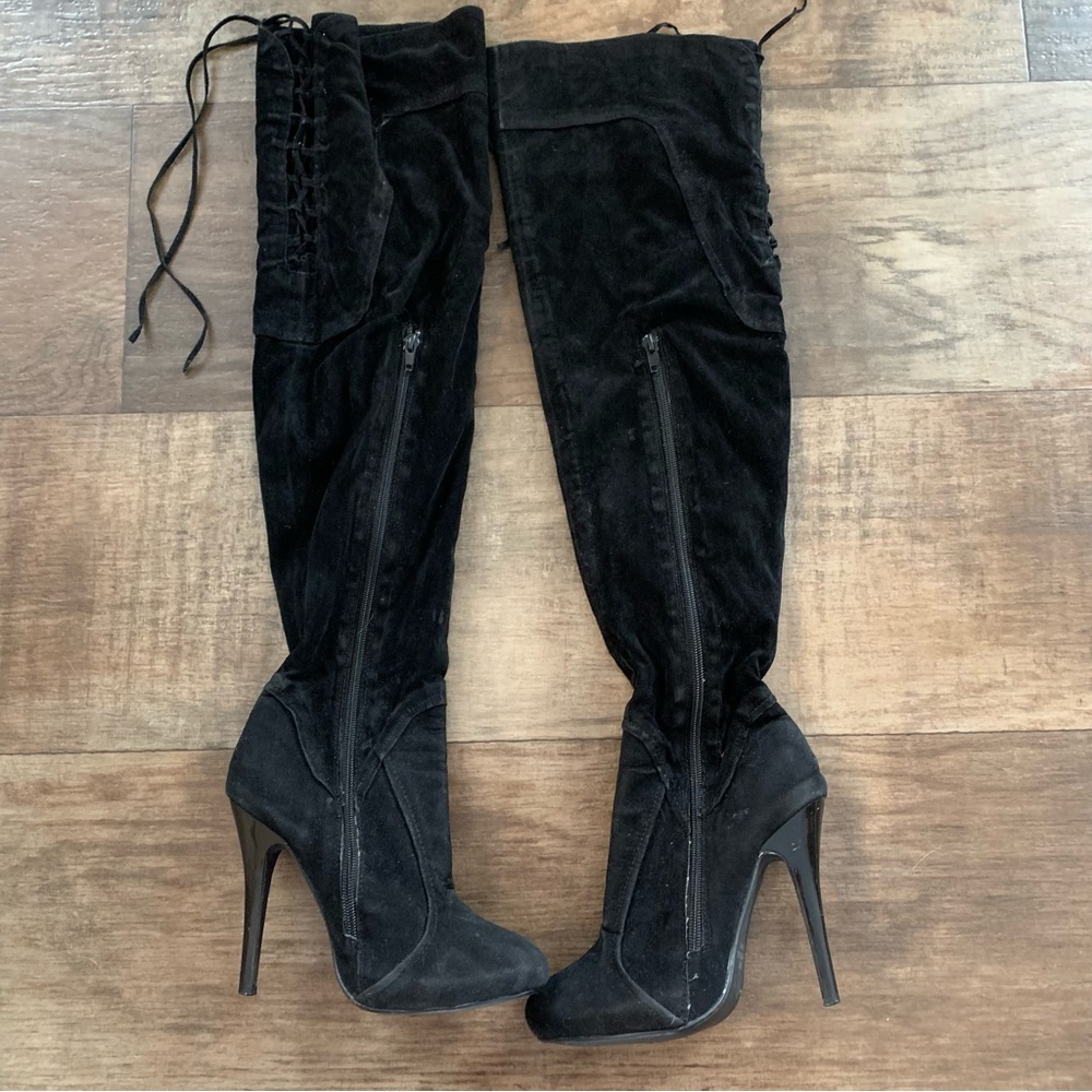Frederick’s of Hollwood thigh high suede like heeled boots - Picture 2 of 10